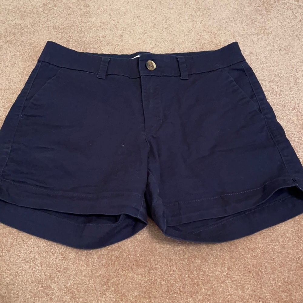 Navy blue mid rise shorts